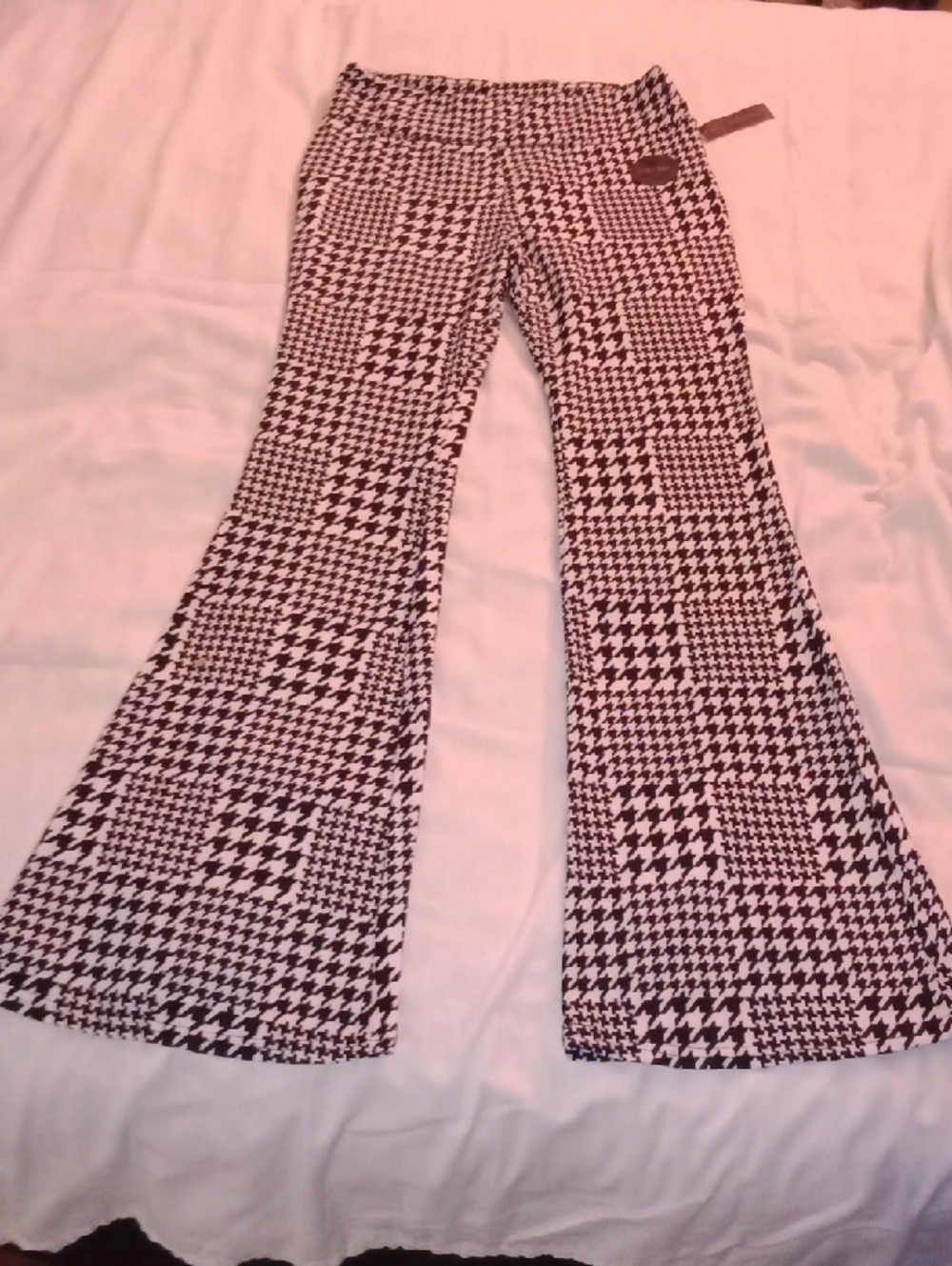 No Boundaries Black and White Houndstooth Pants